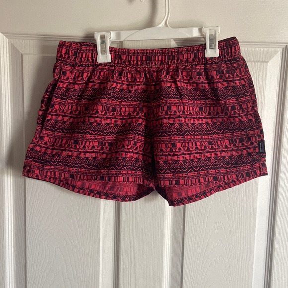 PATAGONIA BARELY BAGGIES - Picture 1 of 3